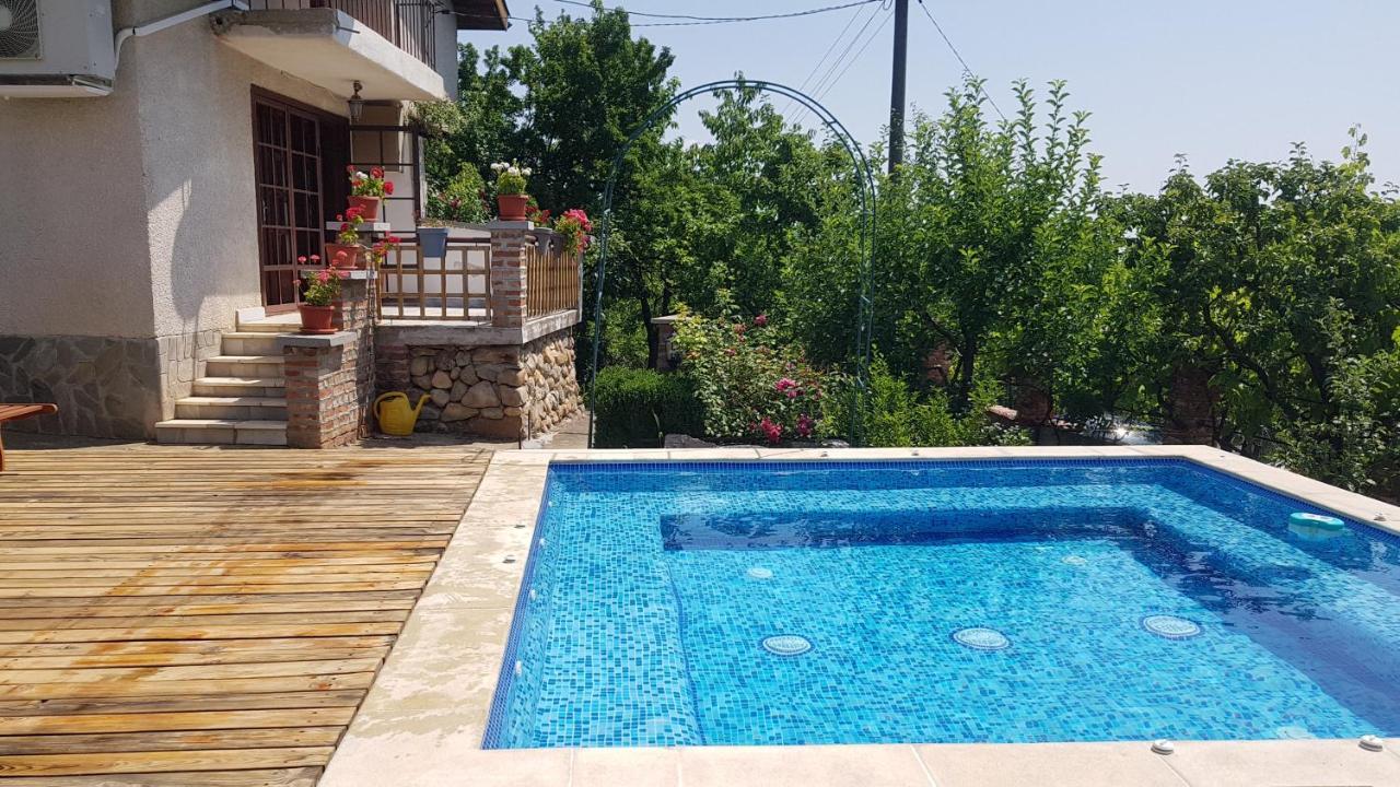 Къща За Гости Каза Роза - Swiss Style Chalet Casa Rosa Guest House Kyustendil Exterior foto